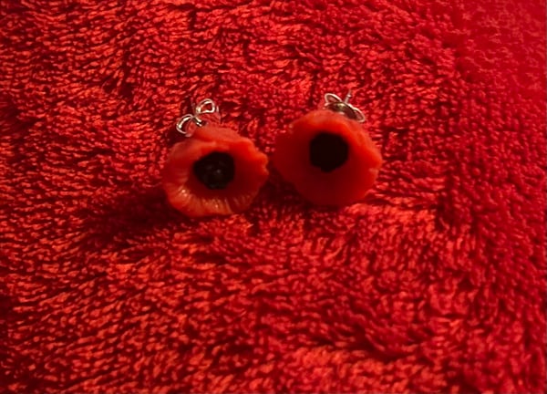 Image of Small poppy studs