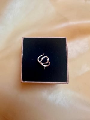 Image of "Trace" ring