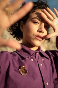 Image 8 of Double pin's Amulette