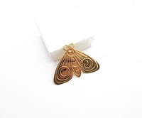 Image 1 of Bijou de mur Amulette Papillon de nuit 