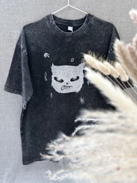 Image 1 of Strange Smile - Kézzel nyomott póló / Handprinted - acid washed