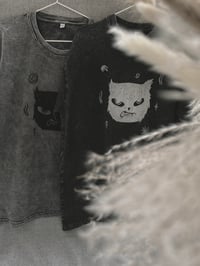 Image 3 of Strange Smile - Kézzel nyomott póló / Handprinted - acid washed