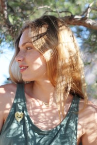 Image 2 of Pin's Milagro Cœur sacré 