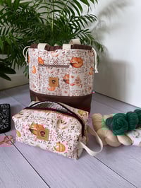 Image 1 of Sac à Projets taille M, poche avant : Renard Endormi