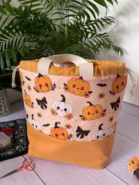 Image 2 of Sac à projets taille M, poche avant : Citrouilles mignonnes
