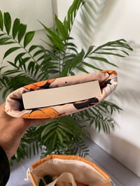 Image 3 of Pochette molletonnée pour livre de poche, avec petite poche avant: Citrouille mignonne