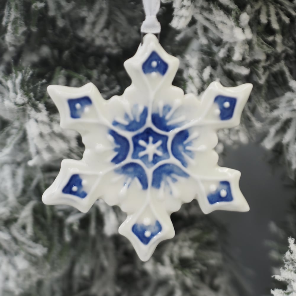 Image of Porcelain Snowflake Ornament 002