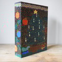 Image 12 of christmas vending machine