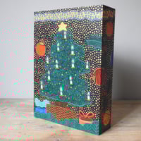 Image 11 of christmas vending machine