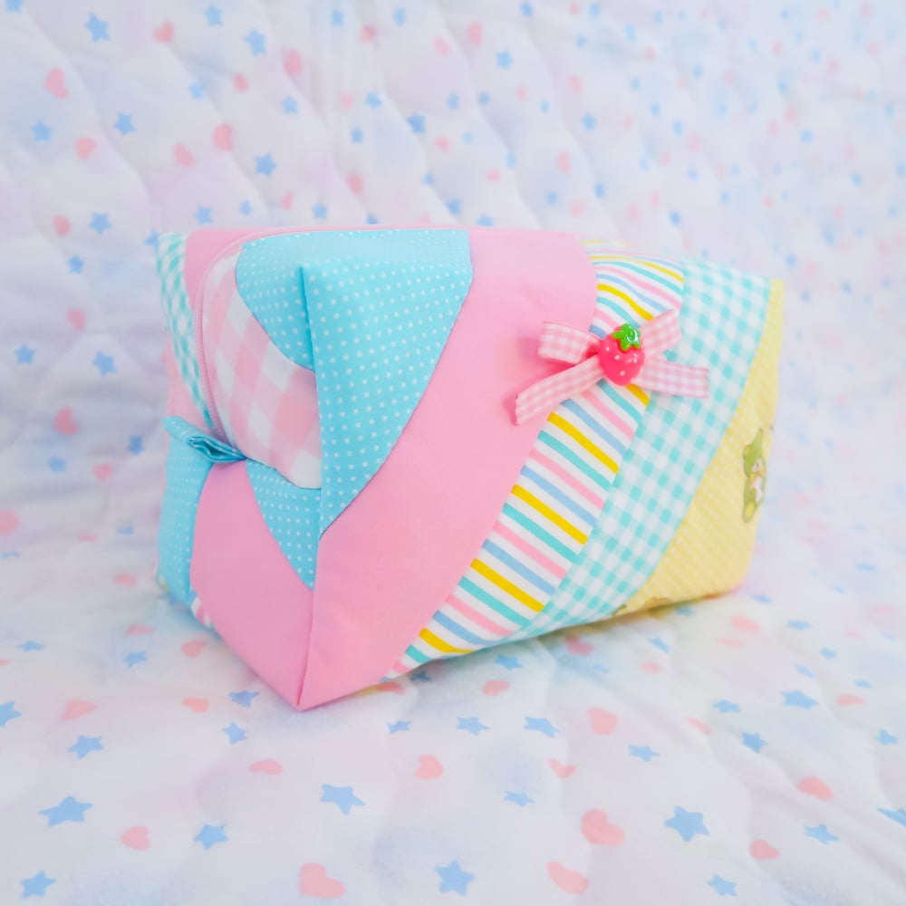 Quilted Boxy Bag: 02