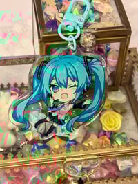  Miku Hatsune Keychain