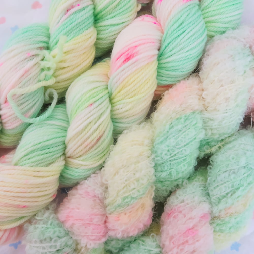 Yarn: Melon Dessert