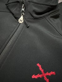 Image 4 of Chaqueta Softshell con Bordado