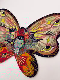 Image 3 of Clover original on wood