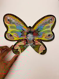 Image 4 of Viola original on wood