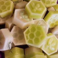 Image 5 of Mystery Large Scoop Bundle 50pcs.