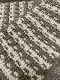 Image 3 of Grey Weave Scarf