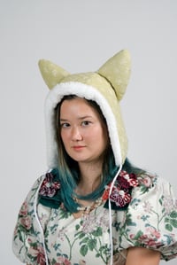 Image 1 of La Modiste Collection: Green Floral Antique Quilt Cat Hat