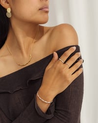 Image 2 of Anillo Halo