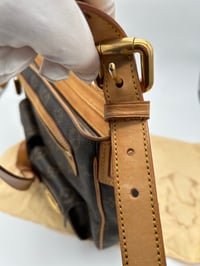 Image 10 of Louis Vuitton Hudson GM Monogram Canvas