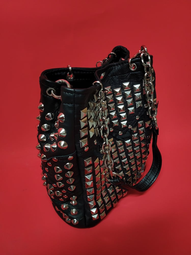 Image of BORN AGAIN HANDBAG SILVER HARDWARE