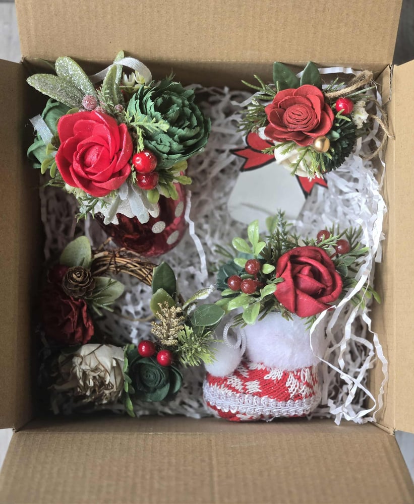 Image of Surprise Ornament Crate