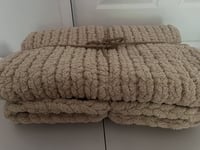 Image 1 of  Big Throw Chunky Blanket