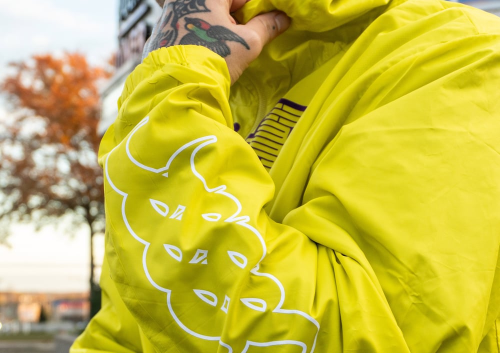 Image of Coupe vent ORNEMENTAL jaune fluo