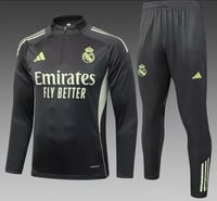 Real Madrid Tracksuit 11
