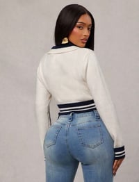 Image 3 of SKYNLYDRESS - Pull court à manches longues à rayures régulières pour femmes en automne/hiver