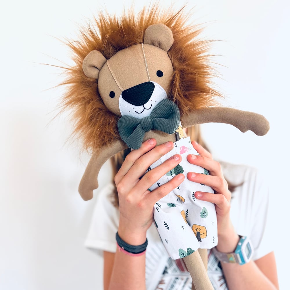 Image of • t o n e • 