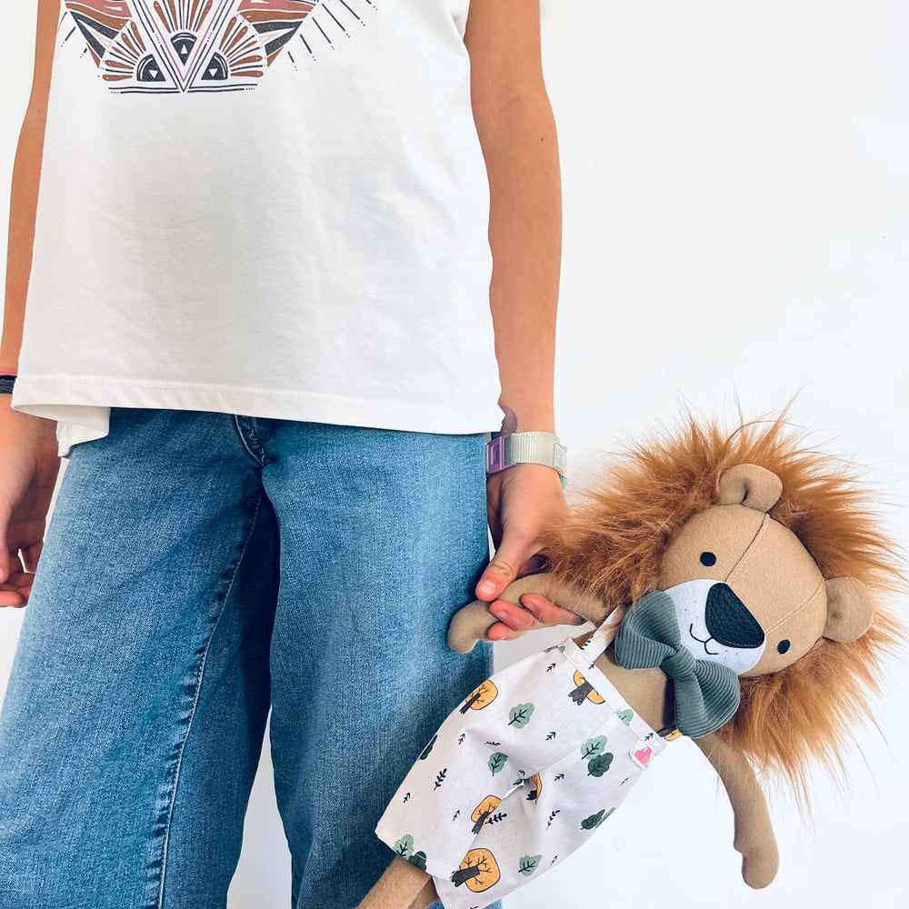 Image of • t o n e • 