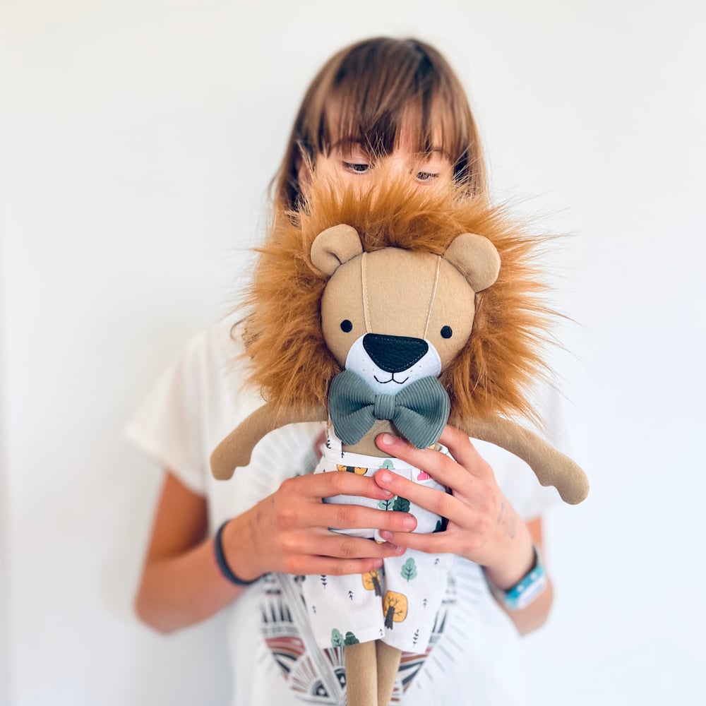 Image of • t o n e • 