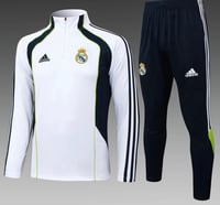 Real Madrid tracksuit 10