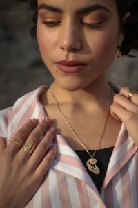 Image 6 of Collier Amulette 