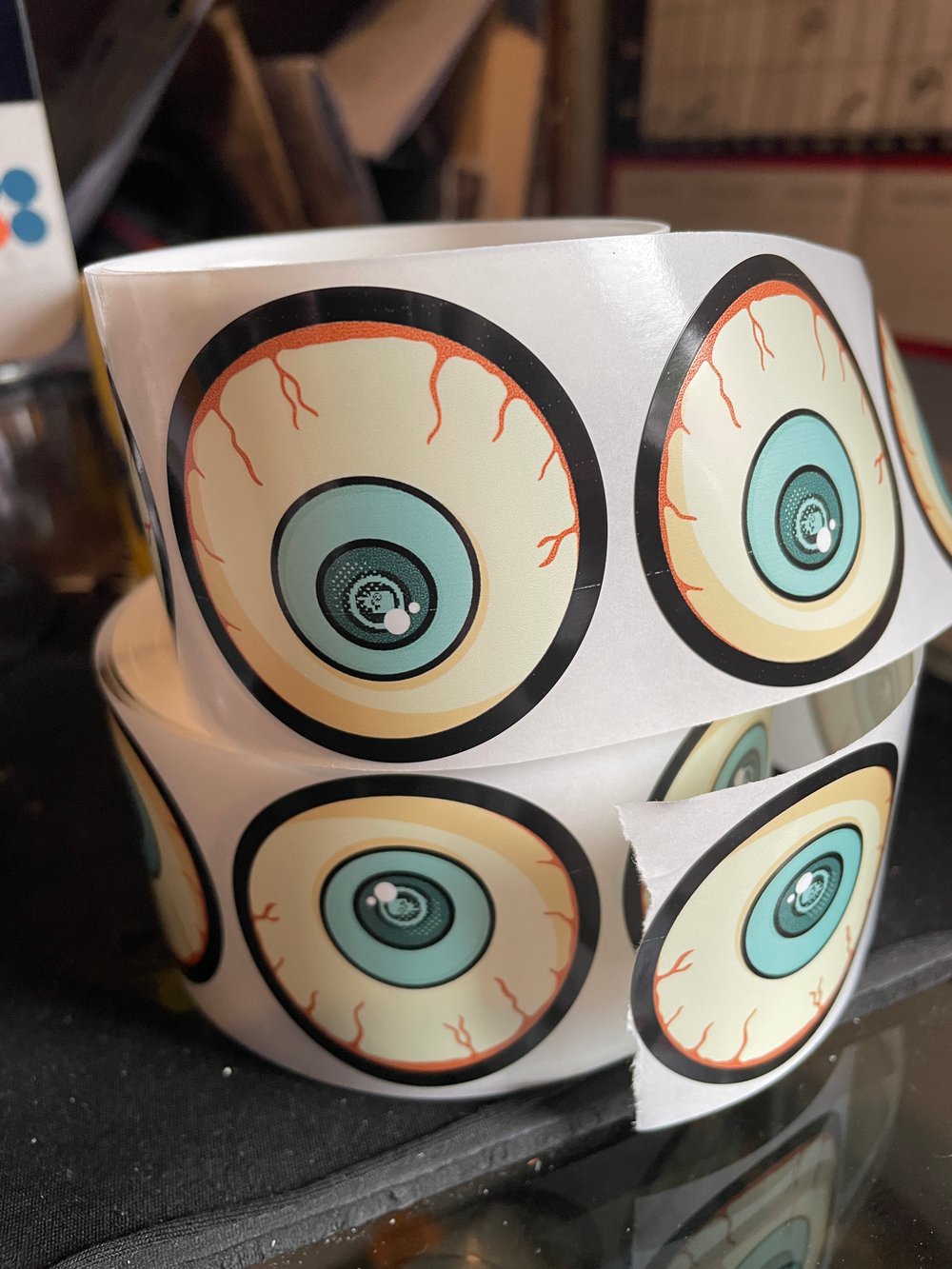 20 eye stickers