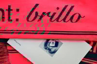 Image 3 of LIBRO + BUFANDA Brillo 6: Gabinete de canciones tristes