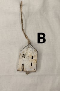 Image 4 of Talo kuusenkoriste 