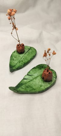 Image 1 of Mesikämmen  korulautanen