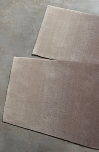 Image 3 of HUM + X+L carpet (dark)