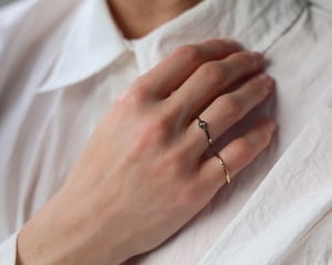 Image of 18ct White gold, 3.0mm Rose-cut Champagne diamond ring (LON267)