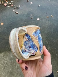 Image 5 of SIX OYSTERS MUG - COBALT + CREAM