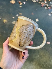 Image 5 of FOUR OYSTERS MUG - CREAM