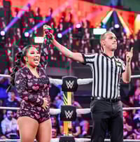 Image 3 of Black & Pink Hearts Set