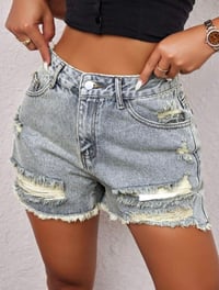 Image 2 of SKYNLYDRESS - Short en jean décontracté classique avec poche latérale extensible