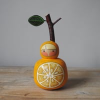 Image 2 of yuzu wobble girl