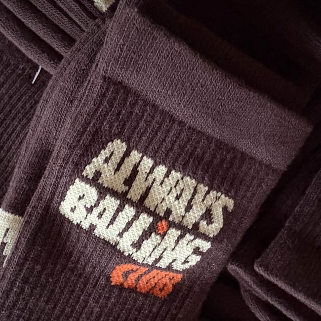 Logo socks (dark chocolate)