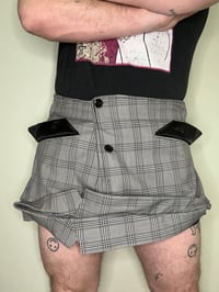 Headless skirt- Cher