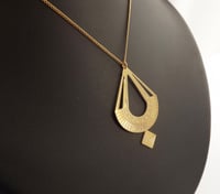 Image 4 of Sautoir Satellite