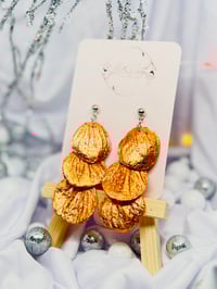 Image 6 of Shimmering Pedals✨